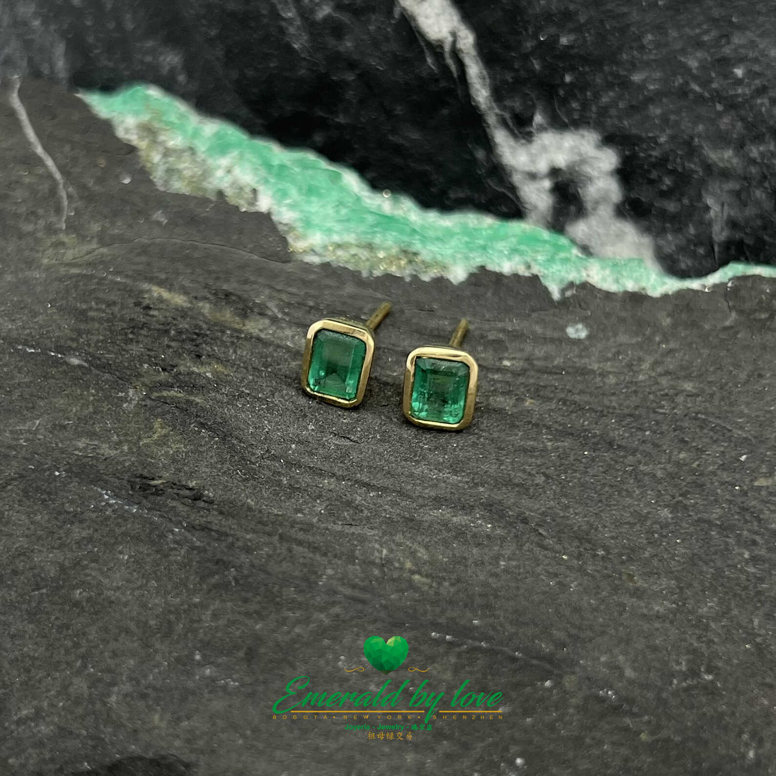 Minimalist Bezel-Set Emerald Earrings: 1.39 TCW